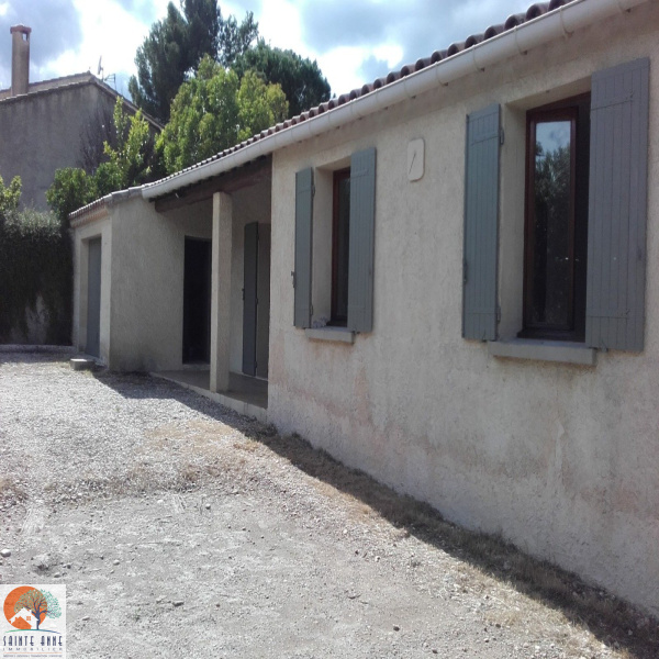 Offres de location Maison Saint-Saturnin-lès-Avignon 84450