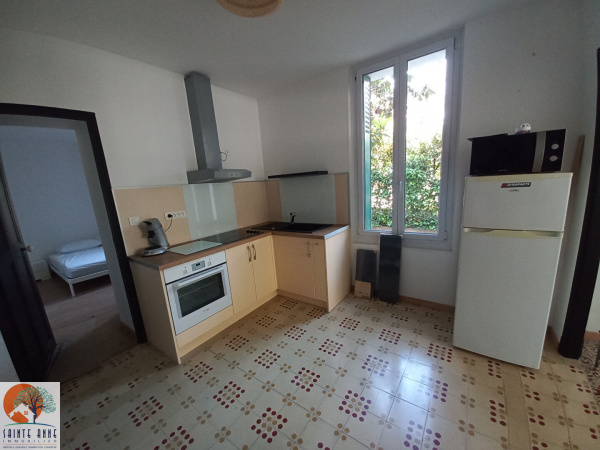 Offres de location Appartement Cheval-Blanc 84460