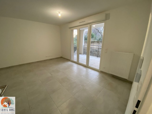 Offres de location Appartement Villeneuve-lès-Avignon 30400