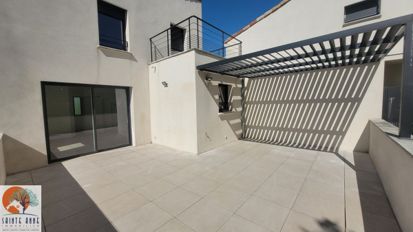 Offres de location Appartement L'Isle-sur-la-Sorgue 84800