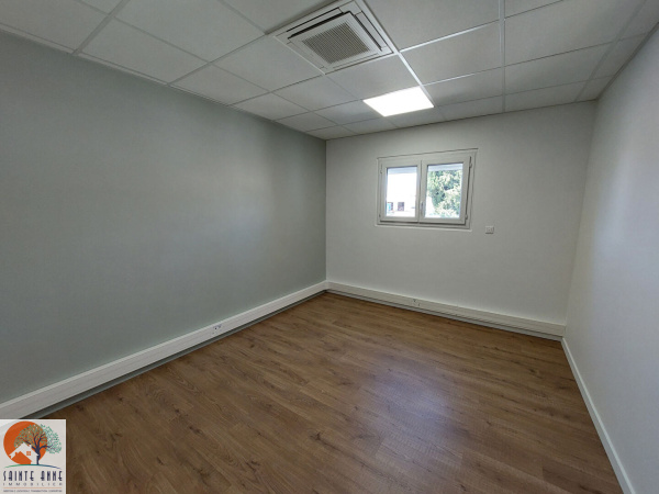 Location Immobilier Professionnel Bureaux Avignon 84000