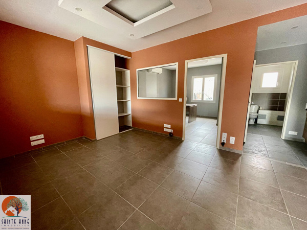 Vente Immobilier Professionnel Local commercial Vedène 84270